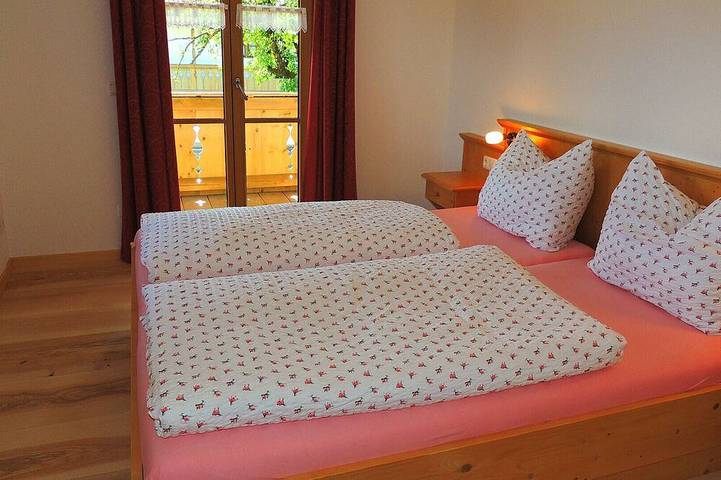 Ferienwohnung für 4 Personen, mit Balkon und Garten in Lenggries - 2