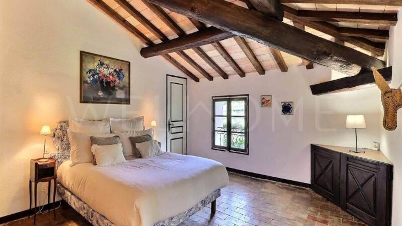 Apartamento vacacional entero, Ferienwohnung für 17 Personen (400 m²) in Apt in APT, Parque natural regional del Luberon