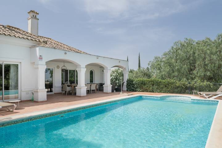 Chalet para 8 personas, con jardín, Se admiten mascotas en Sierra de Cádiz - 2