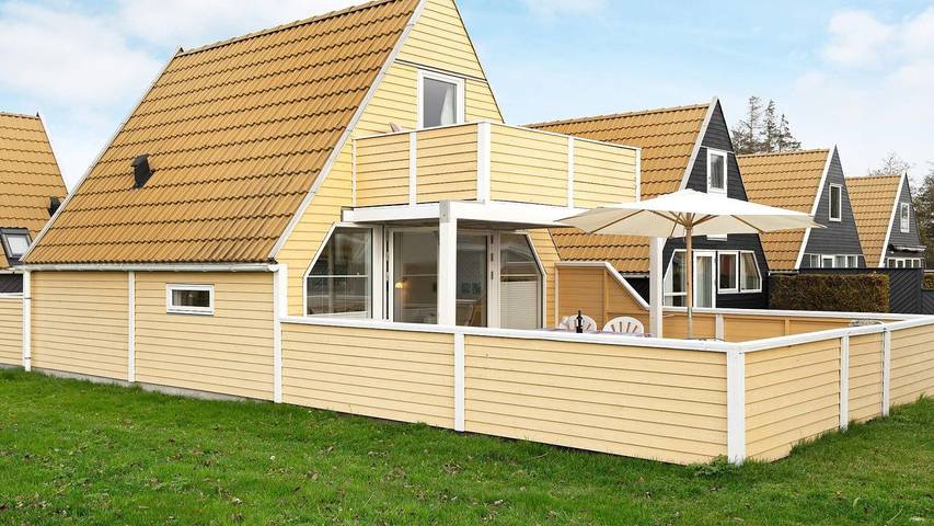 Ferienhaus mit Meerblick für 5 Personen, mit Terrasse auf Falster