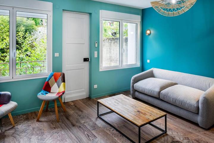 Gîte pour 6 personnes, avec balcon ainsi que piscine et vue dans Grotte de Massabielle - 3