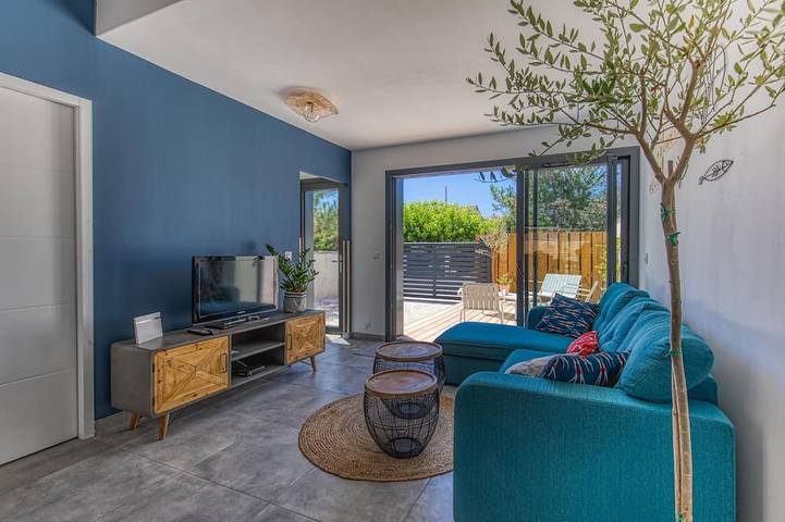 Location de vacances pour 5 personnes, avec Terrasse et Jardin dans Hourtin Plage