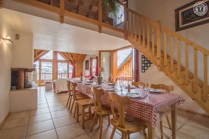 Gîte pour 12 personnes, avec jardin et balcon à Albiez-Montrond - 2