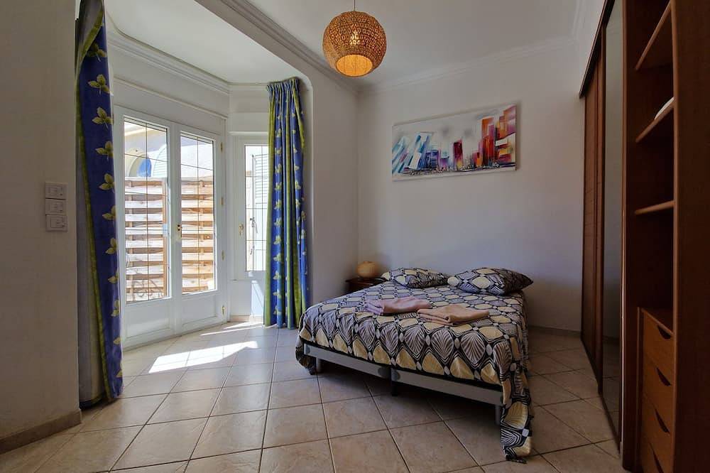 Le Gîte Mathis 105m²: aire acondicionado, piscina y jardín - Sommières in Sommières, Region de Nimes