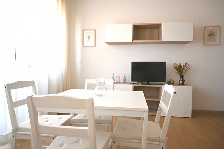 Ganze Wohnung, Ferienwohnung für 5 Personen mit Balkon/Terrasse in Senigallia (Gemeinde), Ancona Provinz