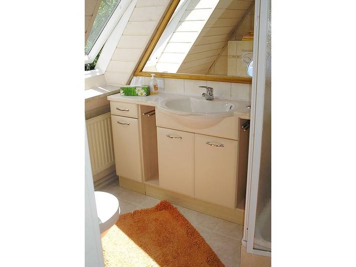 Ferienwohnung mit 1 Schlafzimmer in Thesenvitz, Bergen auf Rügen