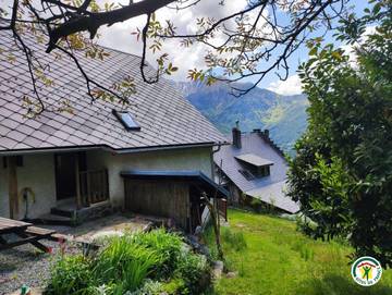 Gîte pour 5 personnes, avec jardin à Séchilienne