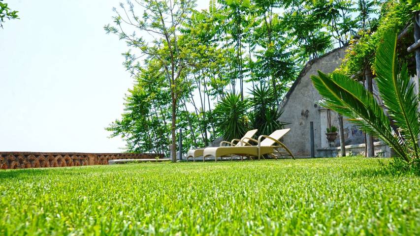 Villa for 8 people, with Terrace and Yard in Amalfi