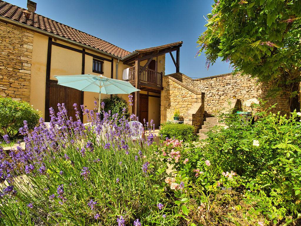 La Ferme de la Croix d'Allon - Chambre jaune in Sarlat-la-Canéda, Périgord Noir