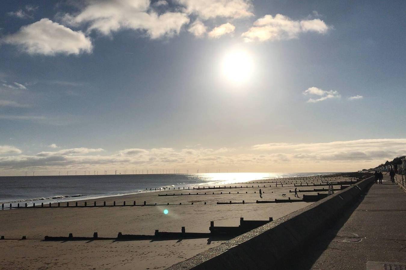 Edwardian Villa by the Sea, Sleeps 8, Coastal Walk in Frinton and Walton, Essex