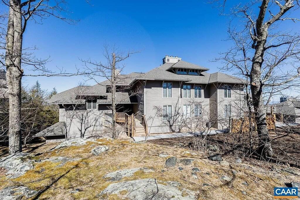 Ganze Wohnung, Wintergreen. Panoramic Sunsets, Mountain Views, Private Deck + Fireplace in Wintergreen, Nelson County