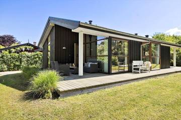 Ferienhaus für 6 Personen, mit Garten und Terrasse in Tisvilde