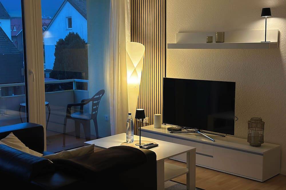 Apartamento entero, Apartment \"Iburg Blick\" for 1-3 persons with balcony and bathtub in Bad Driburg, Distrito de Höxter