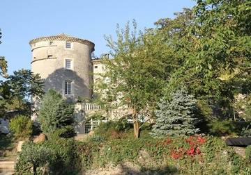 Chambre d’hôte pour 7 personnes, avec jardin ainsi que piscine et vue à Chomérac