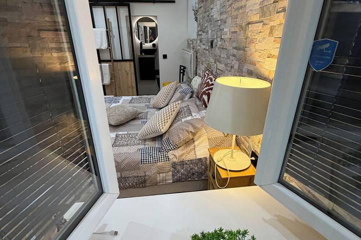 All in One place in Rueil-Malmaison, Hauts-de-Seine