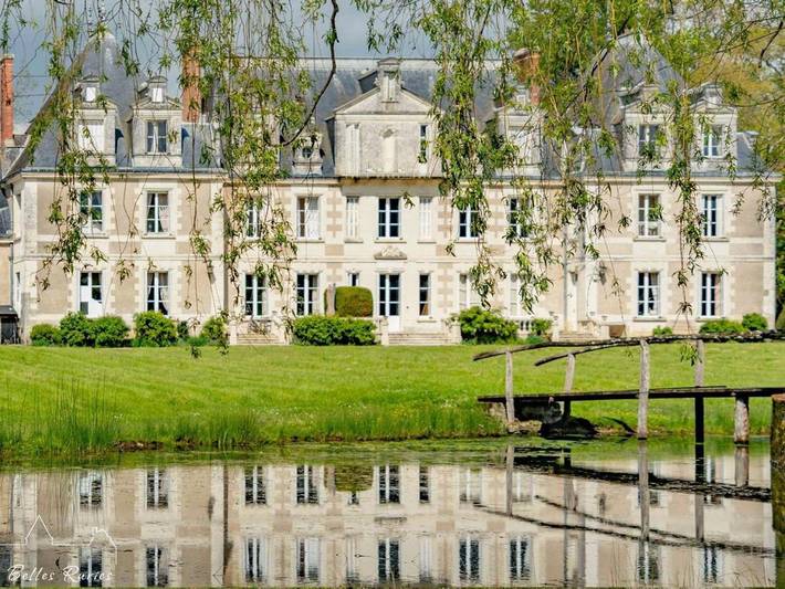 Location de vacances pour 8 personnes, avec Terrasse ainsi que Jardin et Sauna à Monnaie
