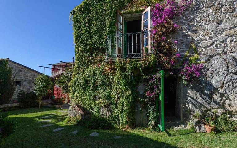 Casa rural para 3 personas, con Terraza y Jacuzzi además de Jardín y Vistas en Sanxenxo - 3