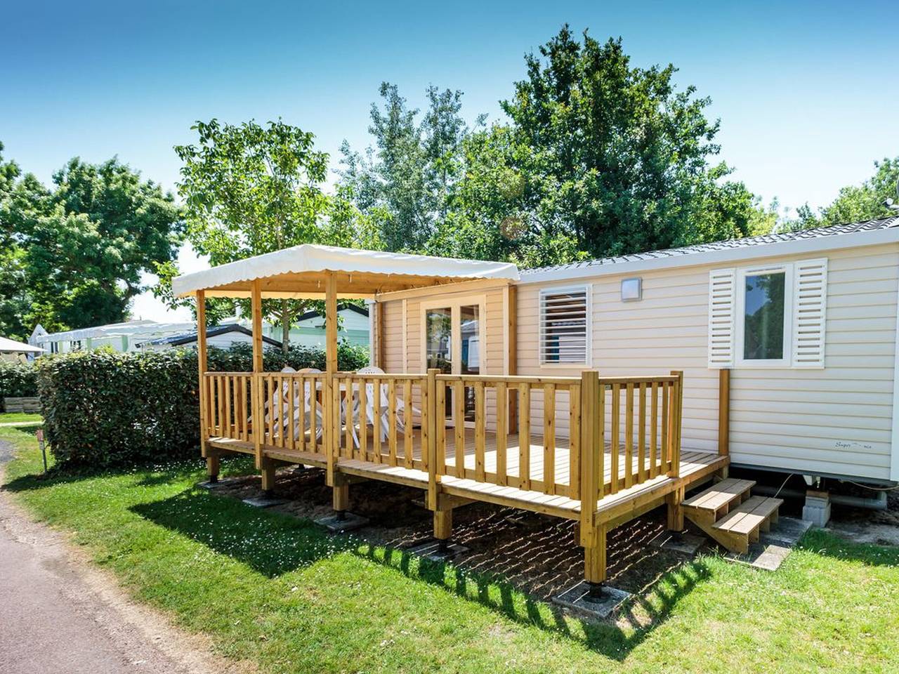Mobil-home avec terrasse - 4 pers. in Dolus-d'Oléron, Côte de Beauté