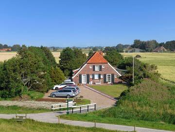 Ferienwohnung für 3 Personen, mit Terrasse und Garten, kinderfreundlich in Landkreis Wittmund