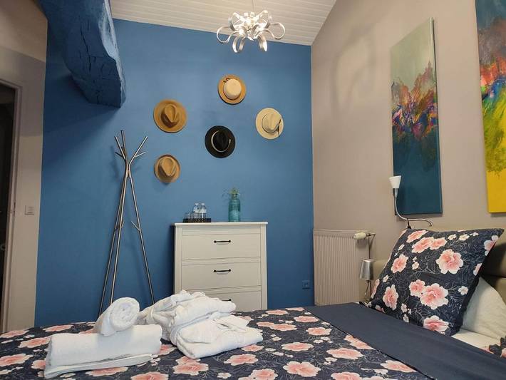 Chambre d’hôte pour 5 personnes, avec jardin et sauna ainsi que vue et piscine en Gironde - 4