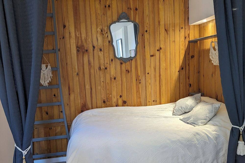 Maison 2 à 6 couchages dans un joli village médiéval in Saint-Gervais-sur-Mare, Région de Béziers