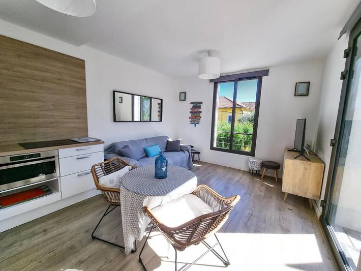 Gîte pour 4 personnes, avec terrasse et vue dans Plage de La Fossette - 3