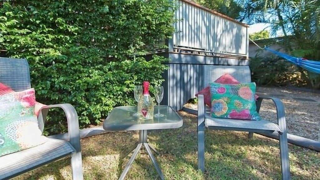 Genie House - Familien- und haustierfreundliches Gästehaus / Netflix / Wifi / in der Nähe des Stadtzentrums in Byron Bay, New South Wales