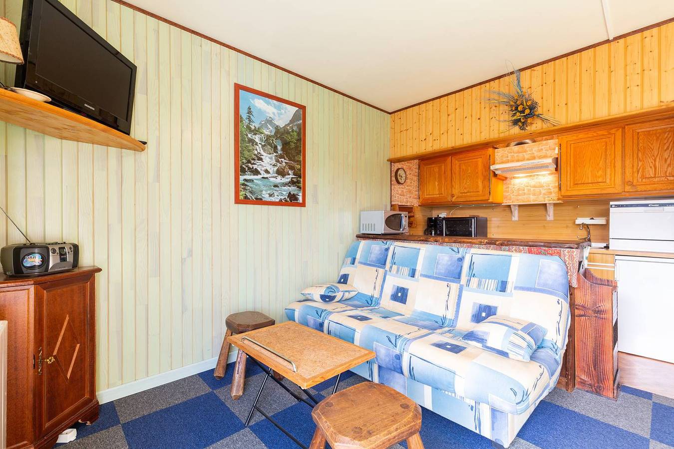 Entire studio, Studio 4 personnes Peyragudes-Côté Peyresourde in Loudervielle, French Pyrenees