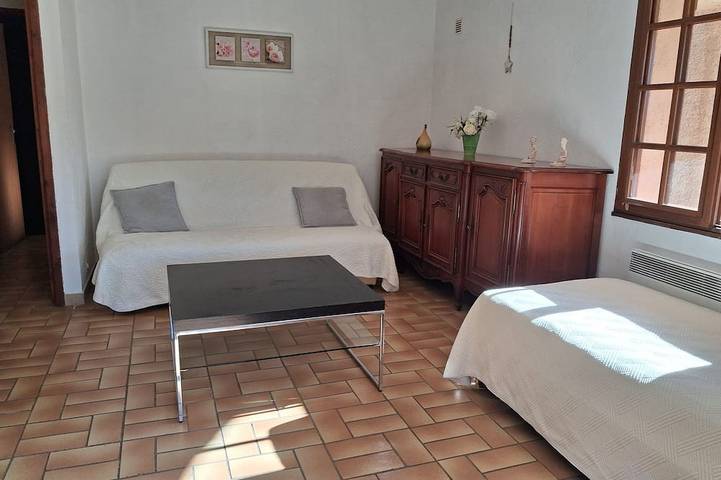 Gîte pour 5 personnes, avec terrasse ainsi que piscine et jardin à Mouans-Sartoux - 2