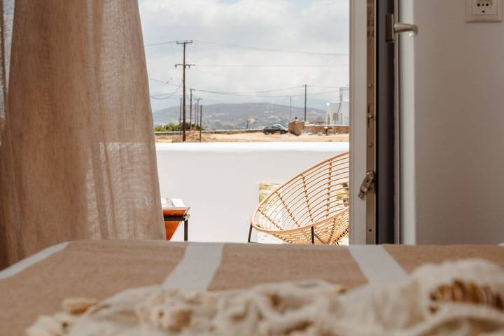 Location de vacances pour 7 personnes, avec Vue sur l’océan et Balcon ainsi que Terrasse et Jardin dans Agia Anna - 3