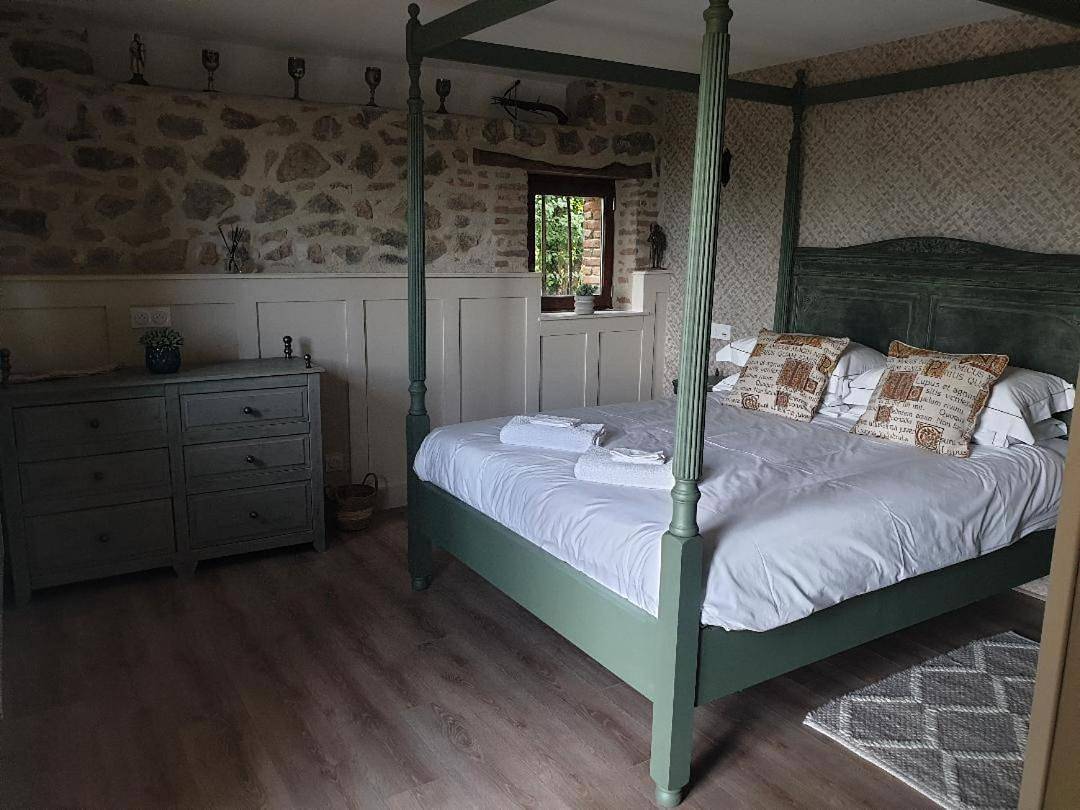 La Maison Ronde in Saint-Quentin-sur-Charente, Charente