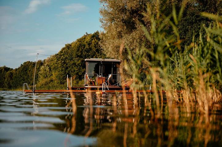 Boot für 4 Personen, mit Whirlpool und Garten sowie Sauna und Seeblick in Polen - 2
