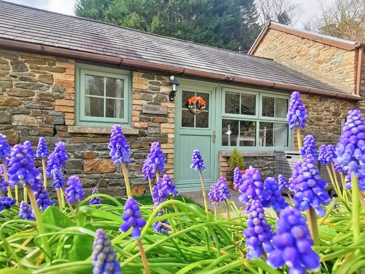 Cottage for 2 people, with Garden in Carmarthenshire
