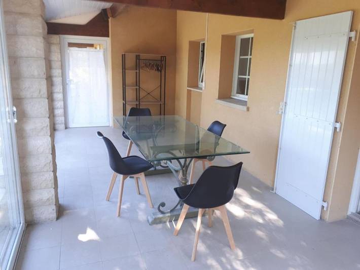 Gîte pour 4 personnes, avec vue ainsi que piscine et jardin à Le Buisson-de-Cadouin - 3