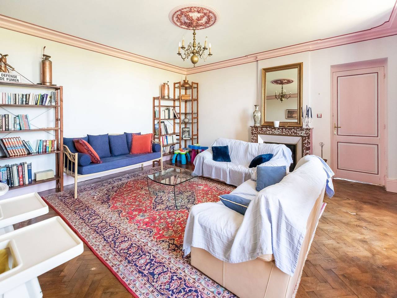 Escapade dans un château élégant in Cézac, Région de Blaye