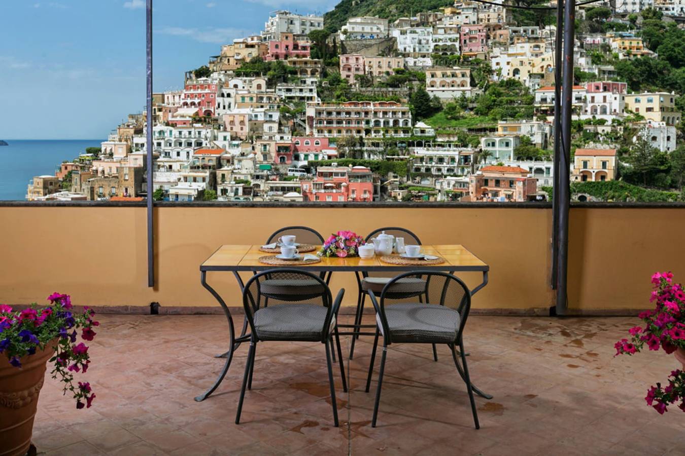 Entire apartment, Casa Palazzo in Positano, Sorrento Coast