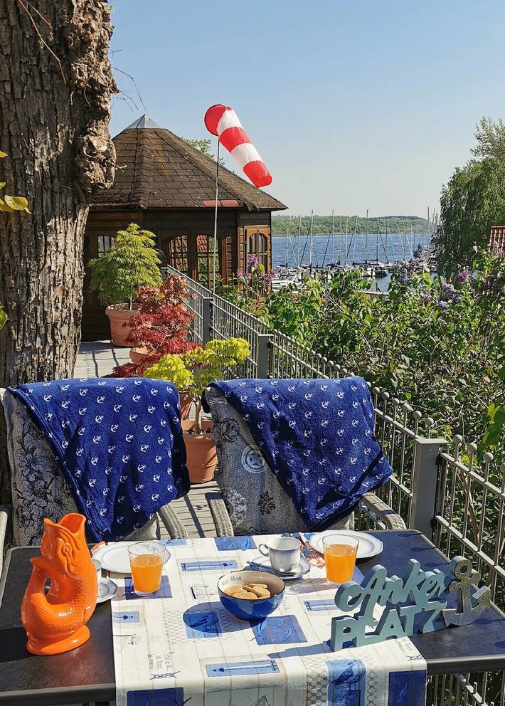 Ferienwohnung für 4 Personen, mit Seeblick in der Lübeck
