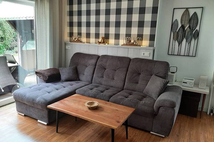 Ferienhaus für 6 Personen, mit Terrasse und Garten in Emden