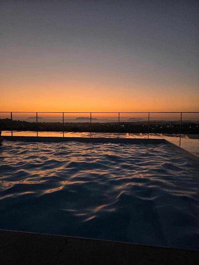 Chambre d’hôte pour 2 personnes, avec jardin ainsi que piscine et vue, animaux acceptés à Marsala