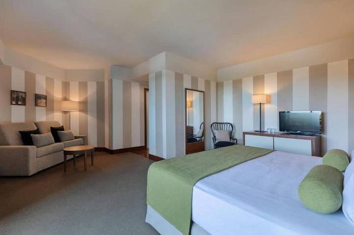 Ganze Wohnung, El Rompido Resort - Das Hotel von Sunday - Familienzimmer in El Rompido, Cartaya