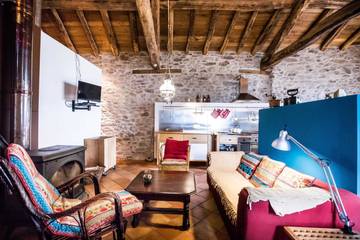 Gîte pour 6 Personnes dans Fontrieu, Parc naturel régional du Haut-Languedoc, Photo 1