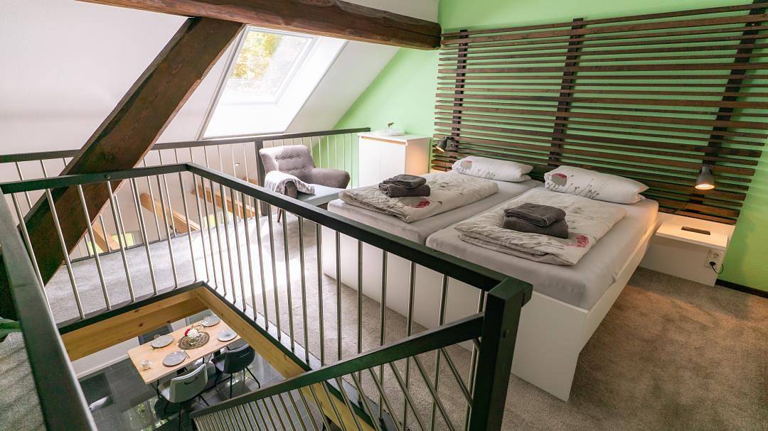Ganze Wohnung, Friesenwind - Hochwertige Ferienwohnung mit Gartenoase in Utarp, Landkreis Wittmund