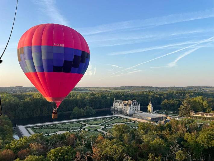 Location de vacances pour 4 personnes, avec terrasse et jardin à Civray-de-Touraine