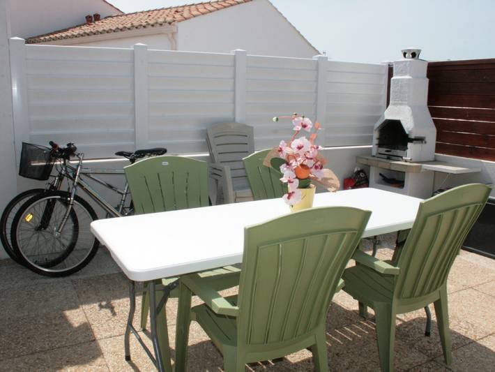 Location de vacances pour 4 personnes, avec terrasse dans Plage Clemenceau La Tranche Sur Mer