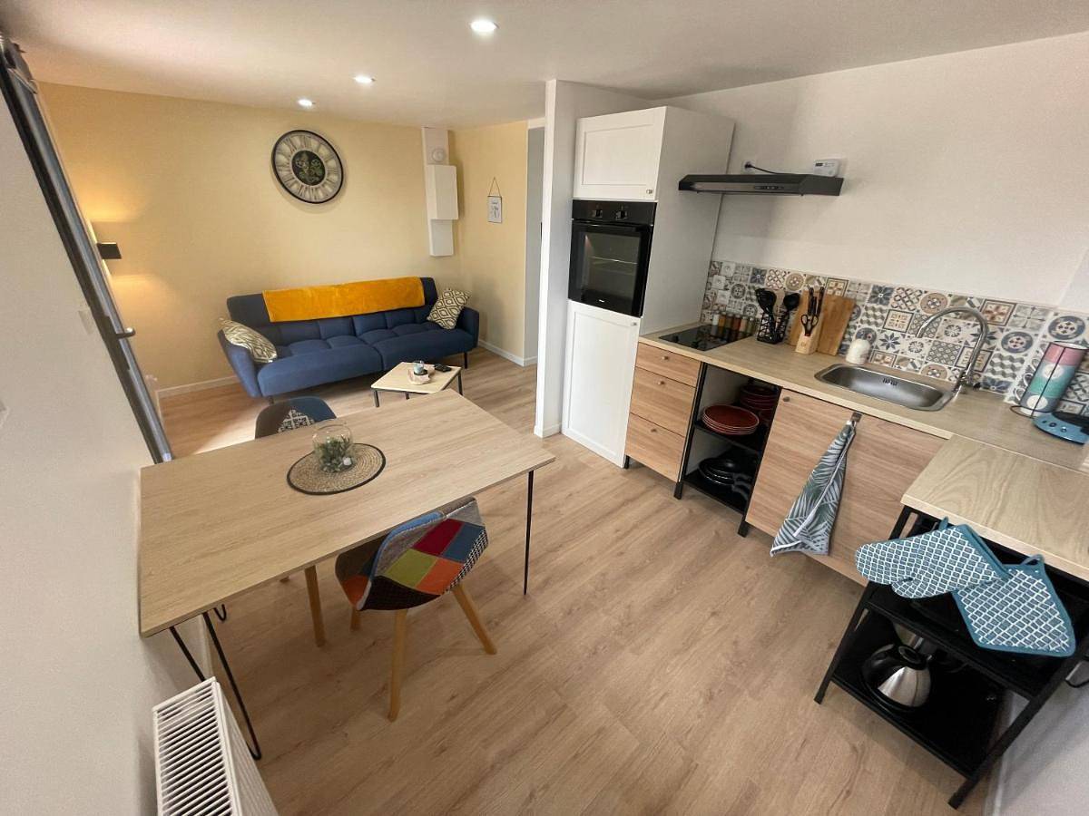 Appartement entier, Ô'Bon'Plan - Piscine, Calme, 20 min Lyon in Givors, Lyon et ses environs