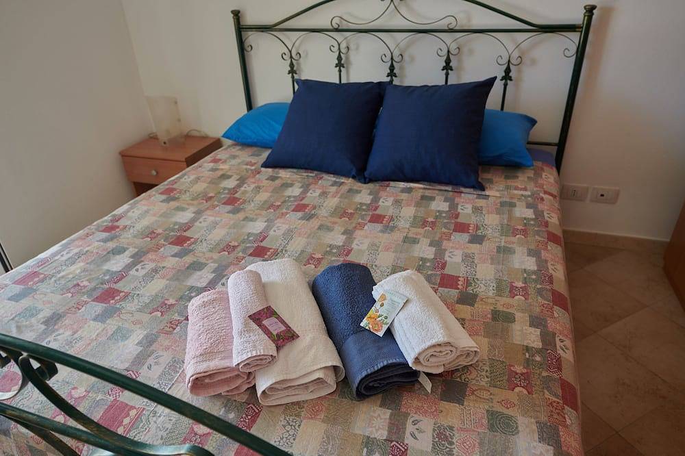 Ganze Wohnung, Casa Maja Badolato Ferienwohnung mit Terrasse 14 in Badolato, Catanzaro Provinz