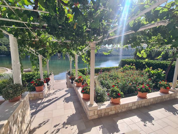 Ganze Wohnung, 4-Zimmer-Ferienwohnung am Strand Broce, Peljesac A-13182-a in Ston, Dubrovnik-Neretva