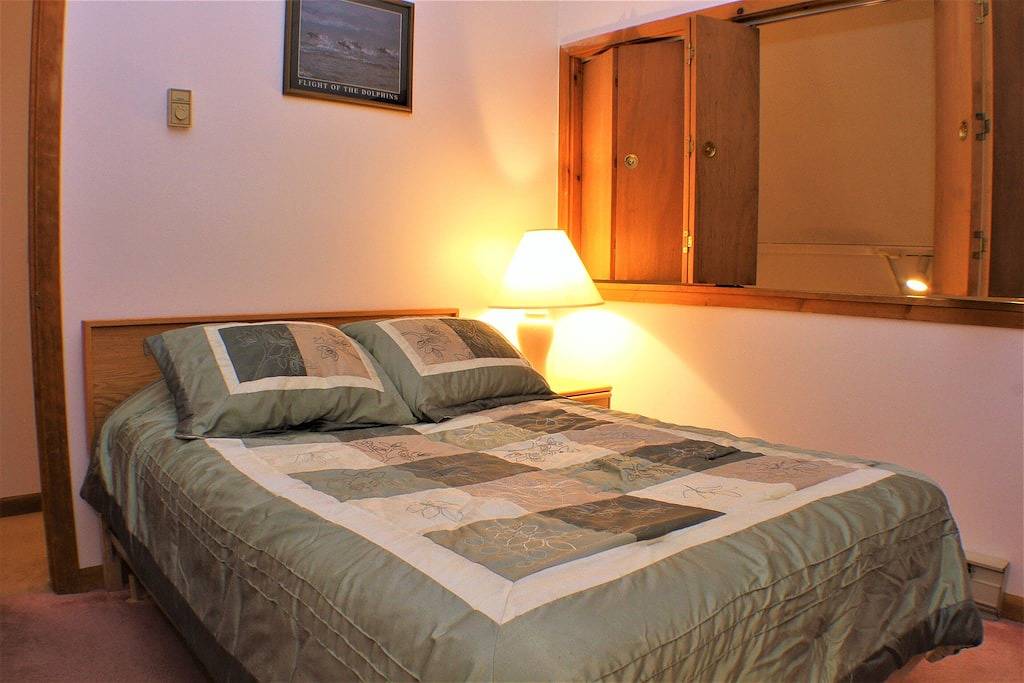 Ganze Wohnung, Lage lage lage Drei-Zimmer-Wohnung, Shuttle nach Slopes / Ski Home in Killington, Rutland County