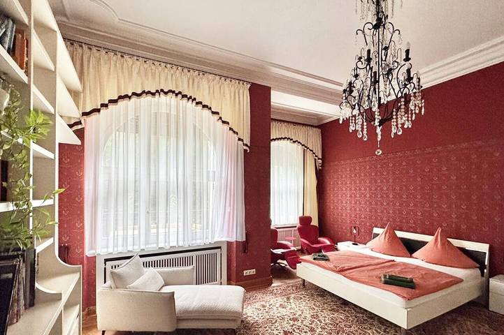 Ferienhaus für 22 Personen, mit Garten und Whirlpool in Ennepetal - 2