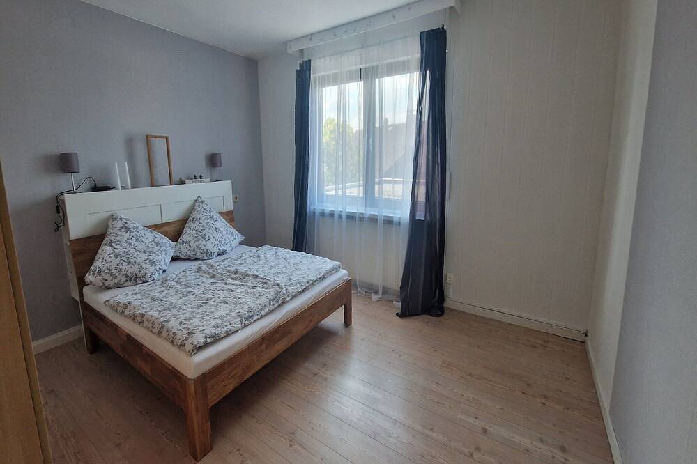 Ganze Wohnung, Wohnung im Teutoburger Wald Externsteine in Nieheim, Kreis Höxter